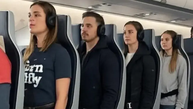 شركة طيران تشعل الجدل بصورة.. وتحوّل منشورا ساخرا إلى ترند